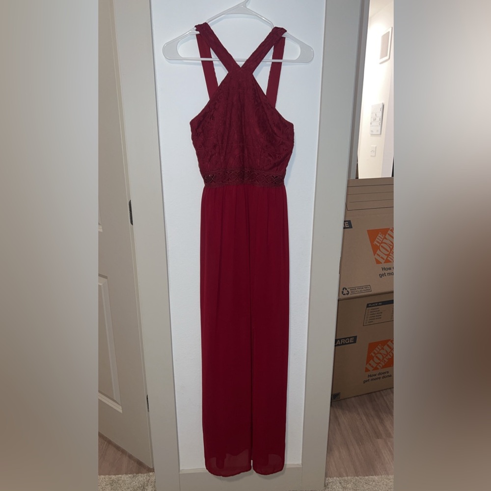 Chic Strapless Burgundy Dress